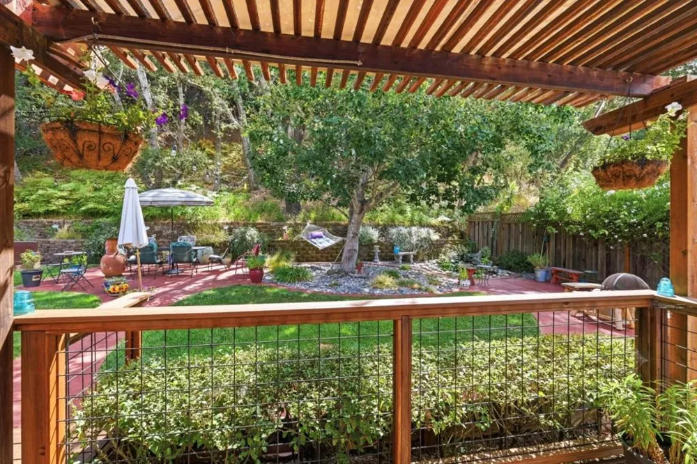 433 S Navarra Drive Scotts Valley, CA 95066