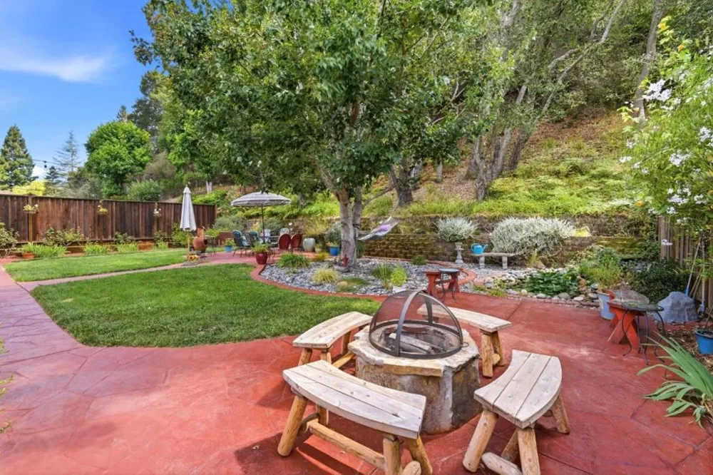 433 S Navarra Drive Scotts Valley, CA 95066