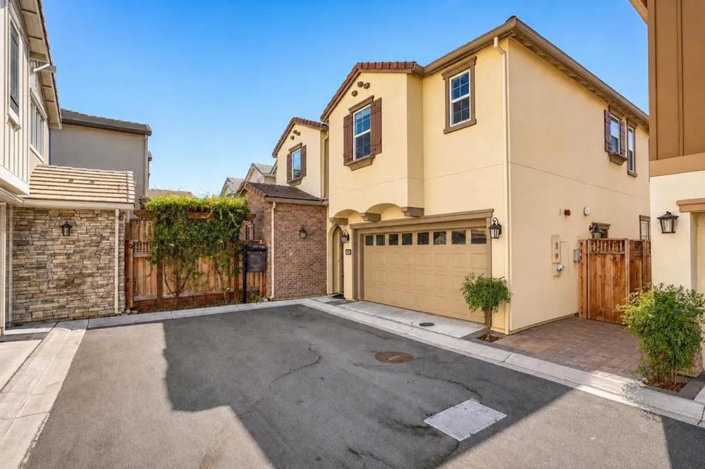 47503 Wolfskill Falls Terrace Fremont, CA 94539