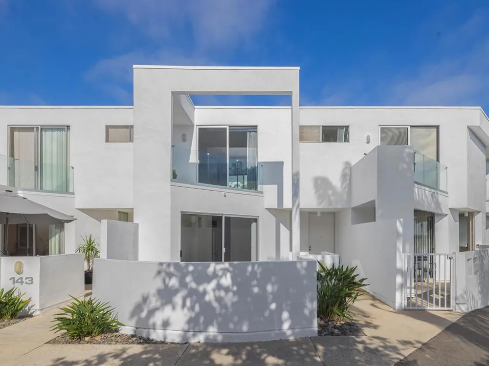141 Mozart Cardiff by the Sea, CA 92007