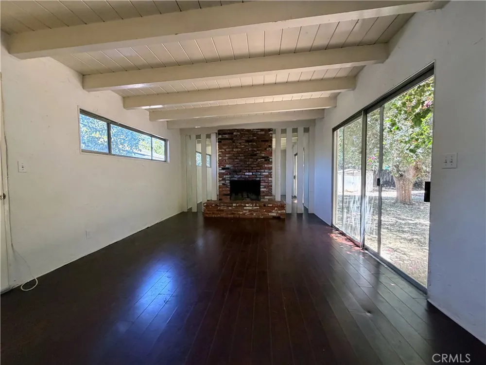 5862 Alonzo Encino, CA 91316