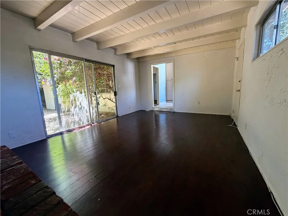 5862 Alonzo Encino, CA 91316