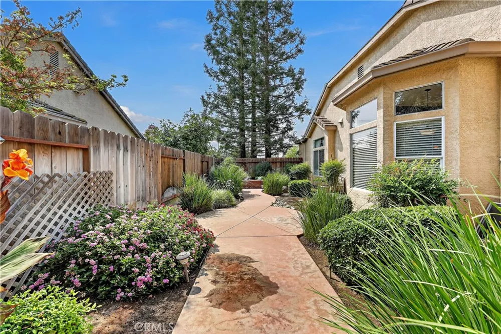 1755 E Tuolumne Turlock, CA 95382
