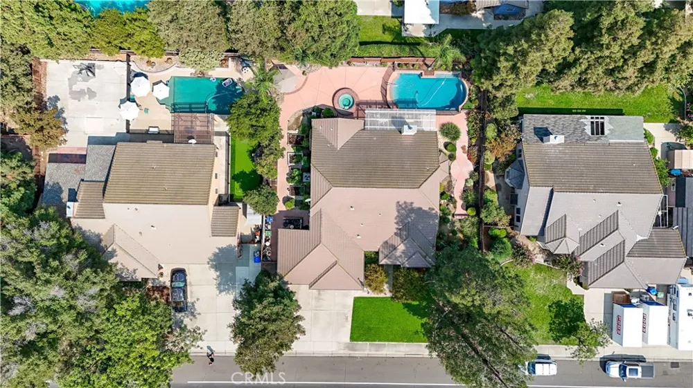 1755 E Tuolumne Turlock, CA 95382