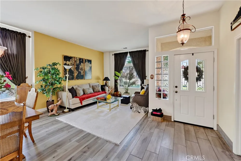 1755 E Tuolumne Turlock, CA 95382