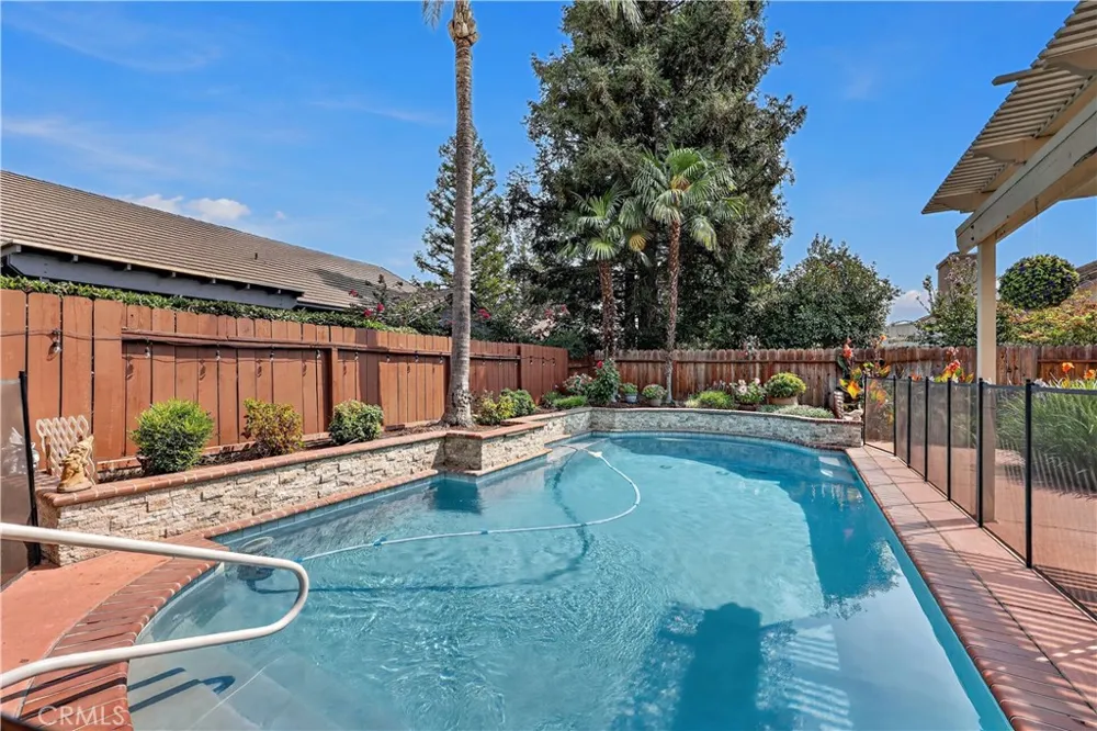 1755 E Tuolumne Turlock, CA 95382