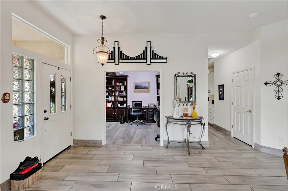 1755 E Tuolumne Turlock, CA 95382