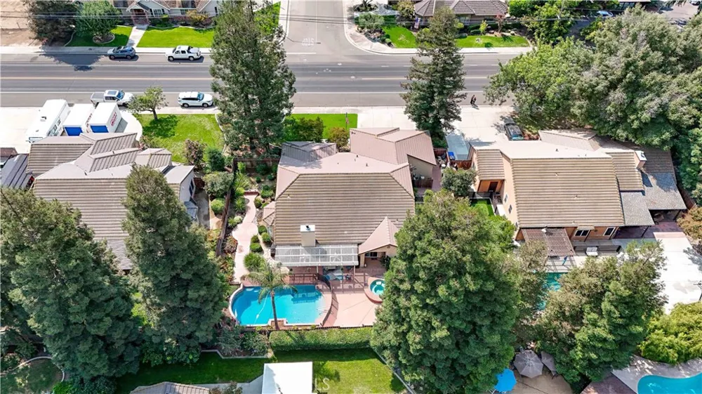 1755 E Tuolumne Turlock, CA 95382