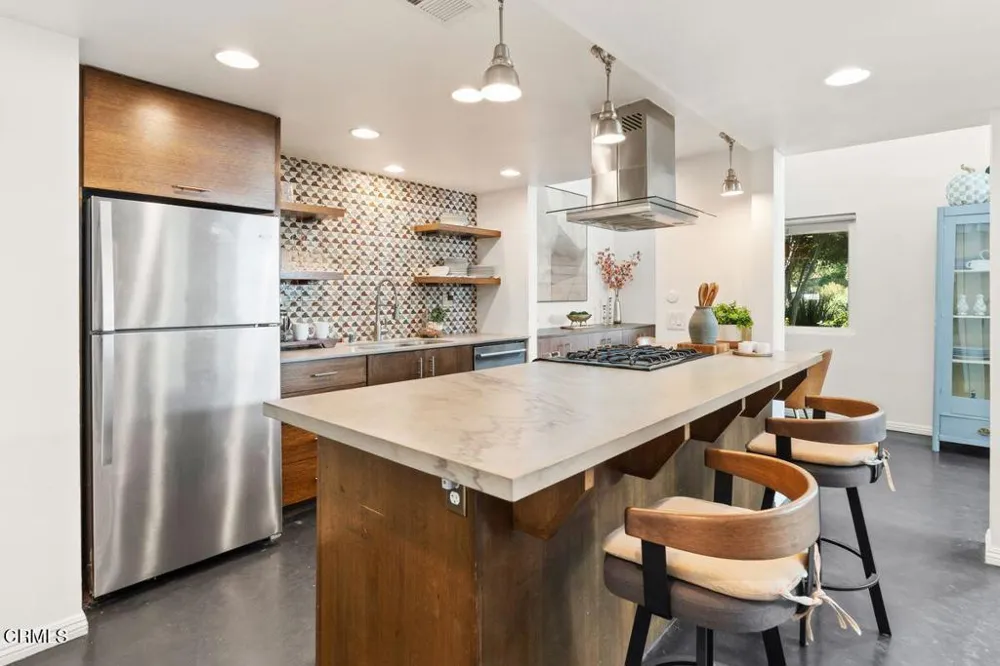 212 Carillo Road #B Ojai, CA 93023