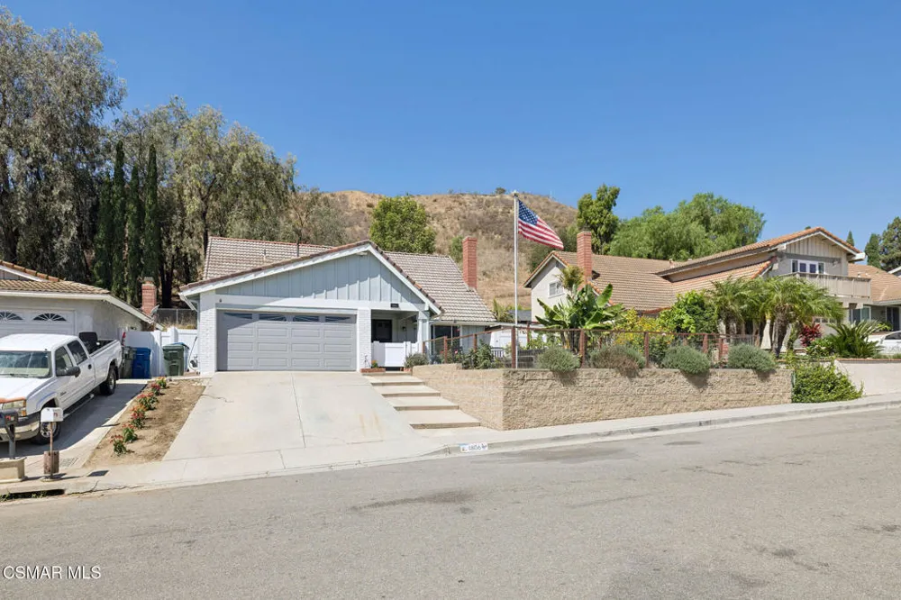 1806 Cherry Hill Road Santa Paula, CA 93060