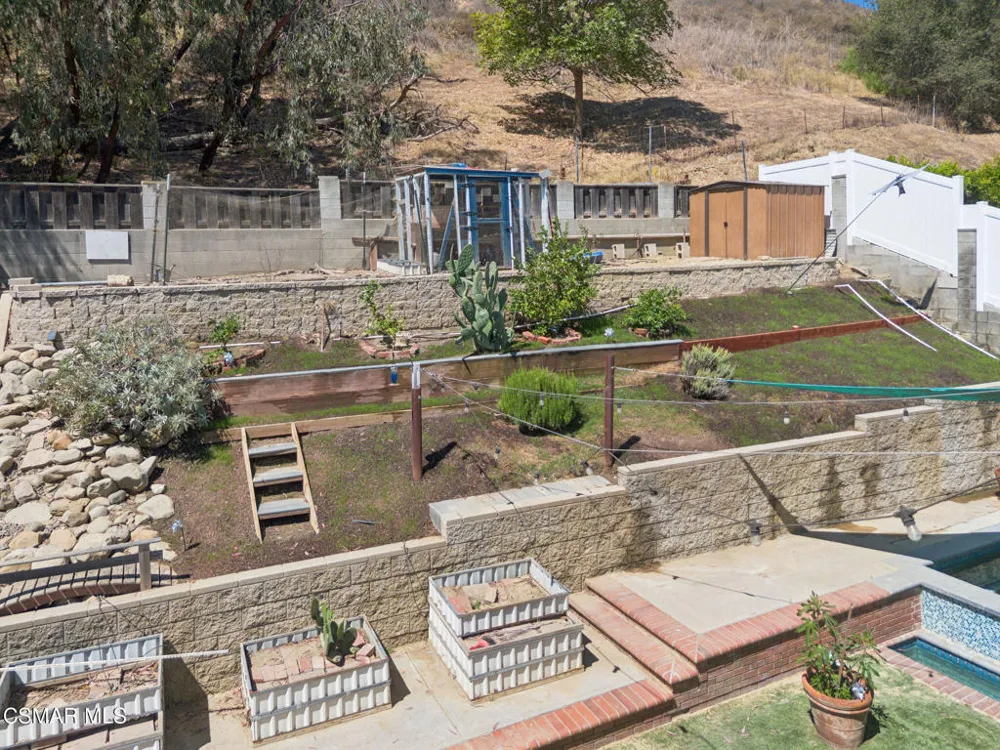 1806 Cherry Hill Road Santa Paula, CA 93060