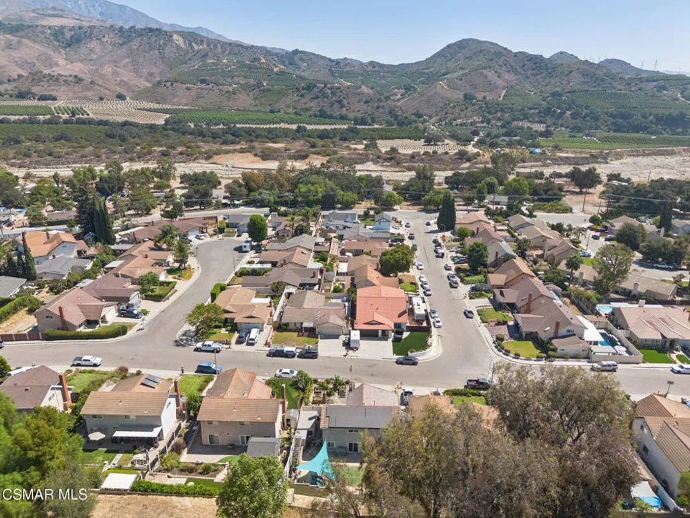 1806 Cherry Hill Road Santa Paula, CA 93060