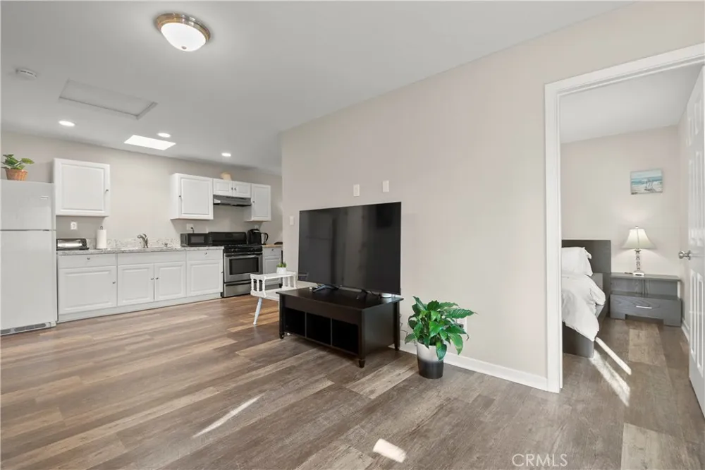 217 E Carroll Avenue #B Glendora, CA 91741