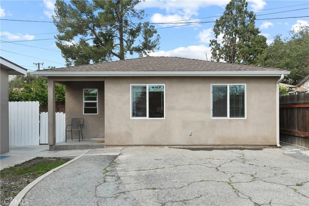 217 E Carroll Avenue #B Glendora, CA 91741