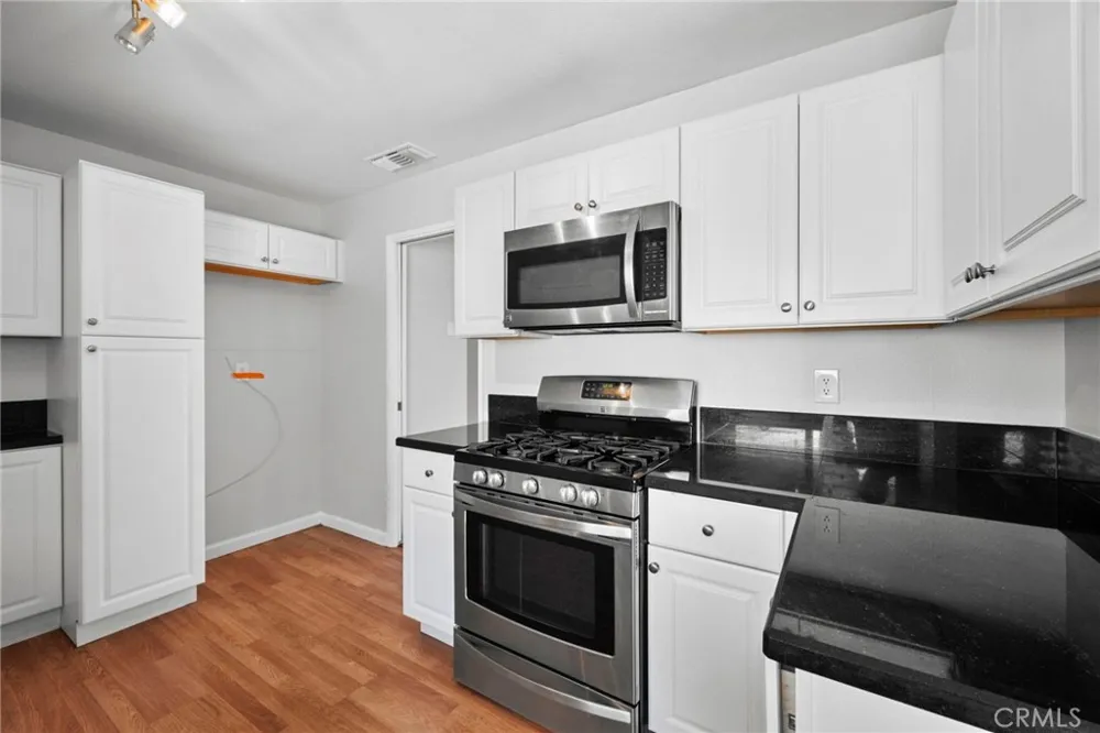 1605 Carmel E Upland, CA 91784