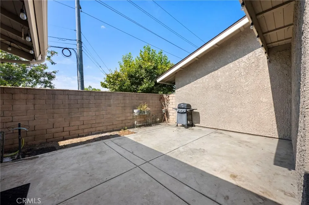 1605 Carmel E Upland, CA 91784