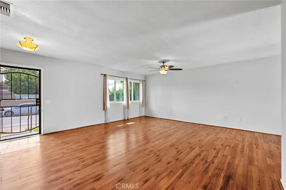 1605 Carmel E Upland, CA 91784