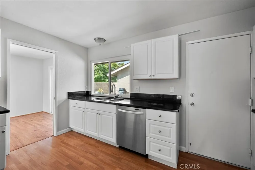 1605 Carmel E Upland, CA 91784