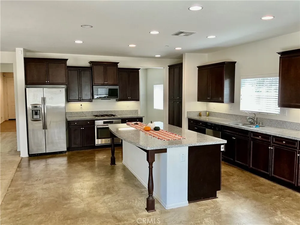 26397 Bay Moreno Valley, CA 92555