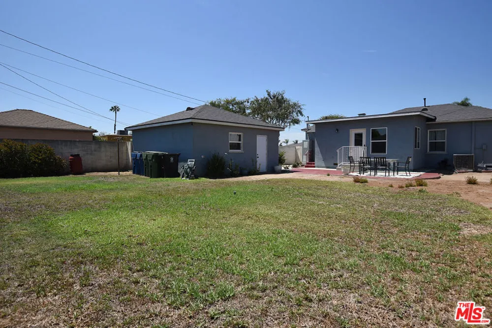 9116 S 5th Avenue Inglewood, CA 90305