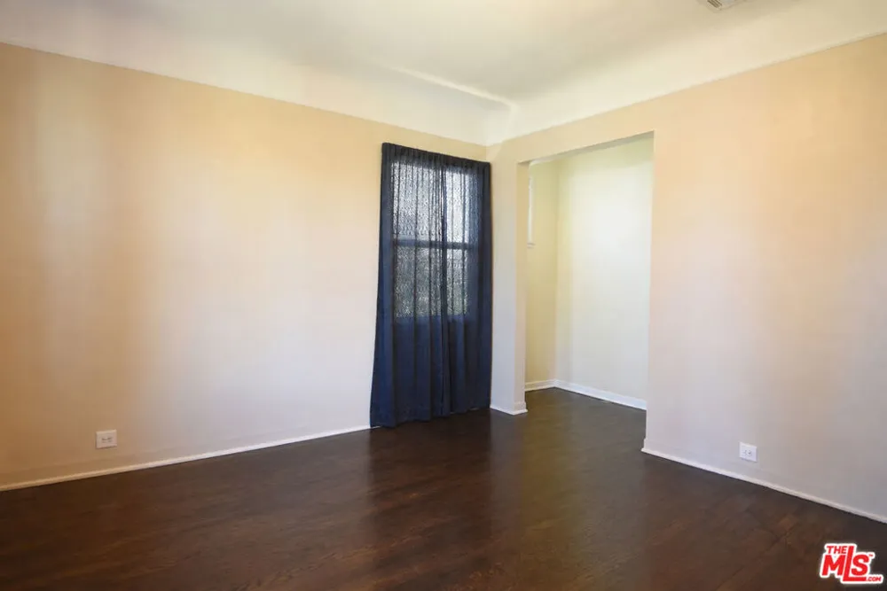 9116 S 5th Avenue Inglewood, CA 90305