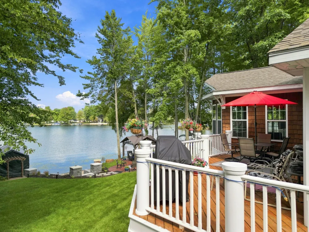 7060 Southwest Drive Canadian Lakes, MI 49346