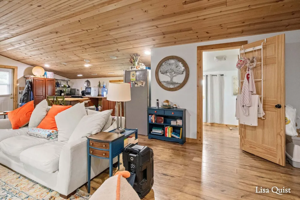 16271 Albrecht Avenue NE Cedar Springs, MI 49319