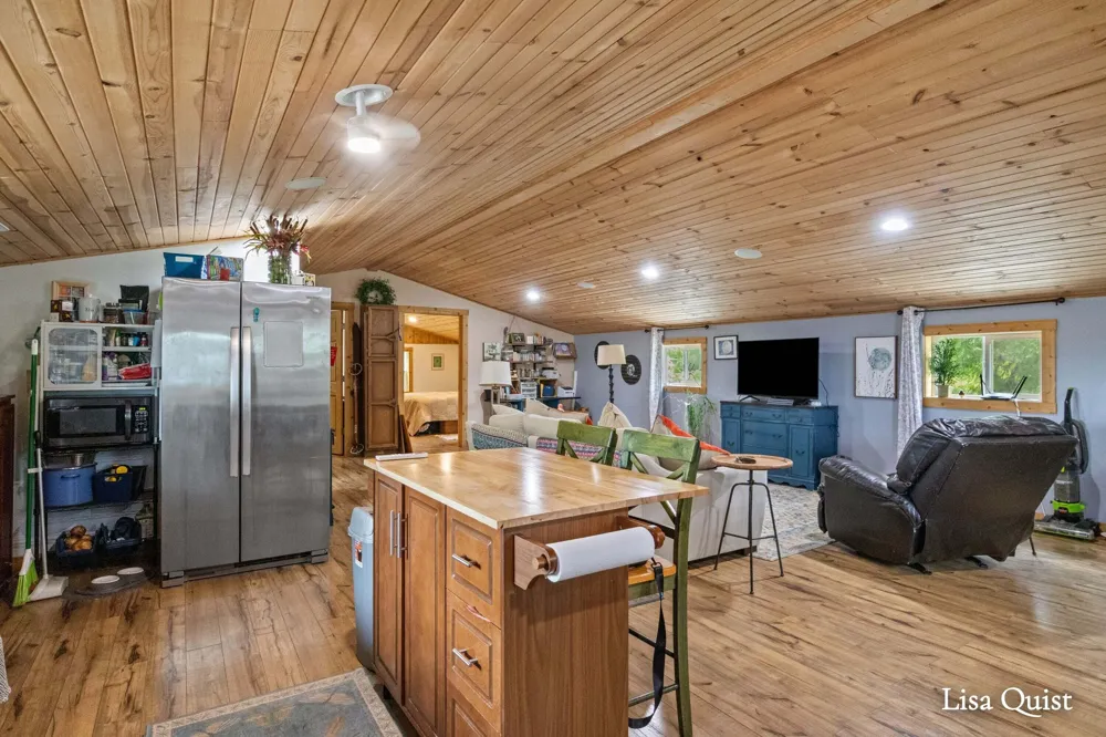 16271 Albrecht Avenue NE Cedar Springs, MI 49319