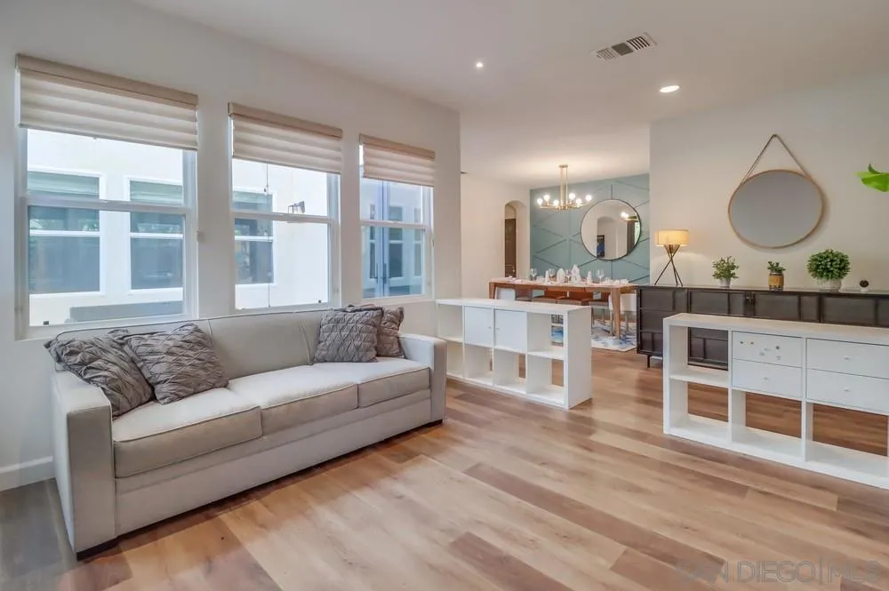 358 Corte Goleta Chula Vista, CA 91914