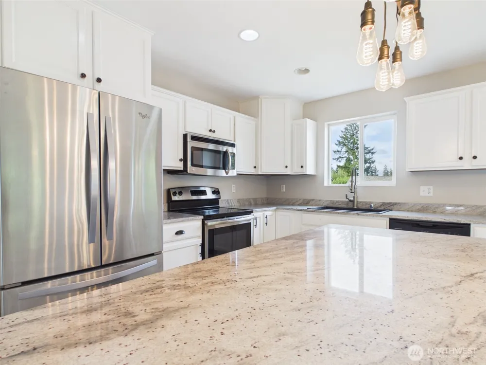 2271 SE Upchurch Way Port Orchard, WA 98366