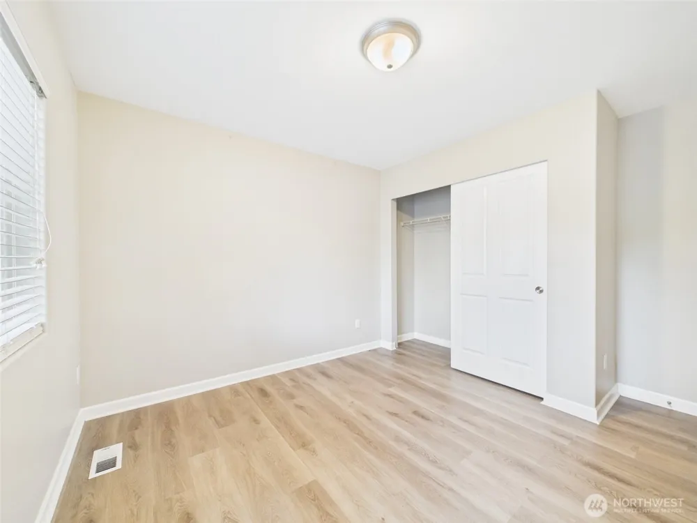 2271 SE Upchurch Way Port Orchard, WA 98366