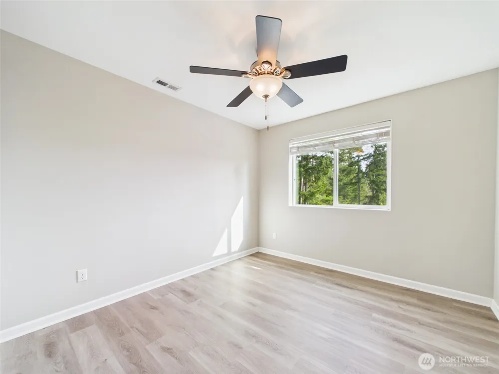 2271 SE Upchurch Way Port Orchard, WA 98366