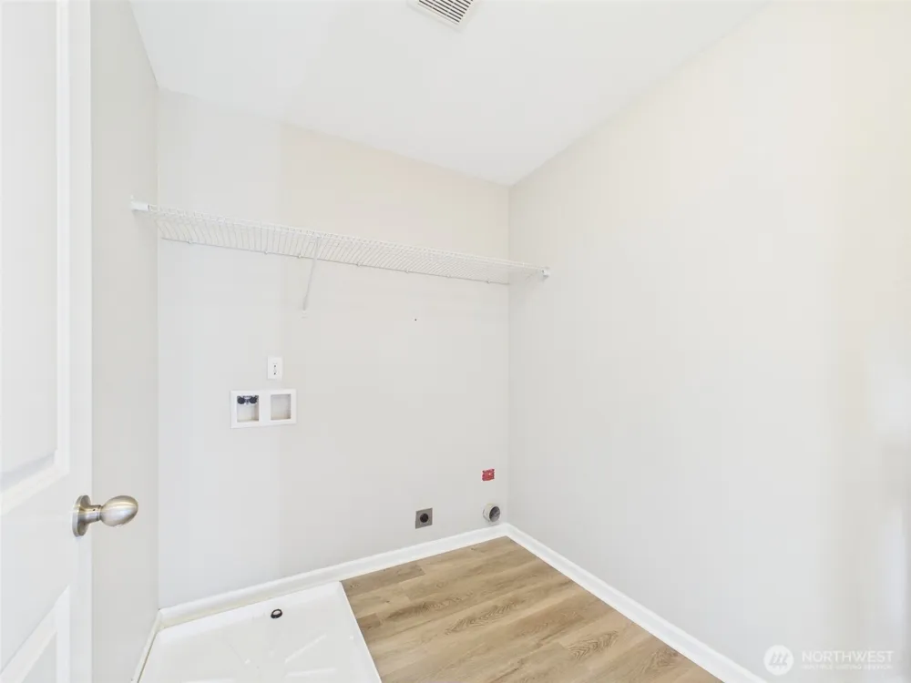 2271 SE Upchurch Way Port Orchard, WA 98366