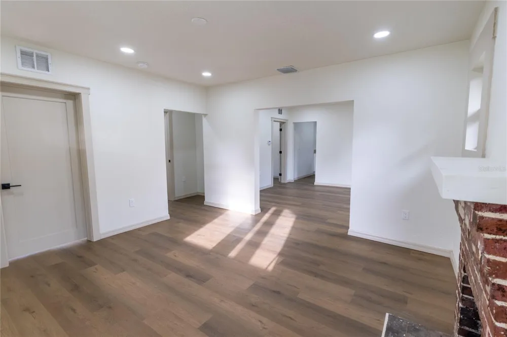 14022 4TH STREET Dade City, FL 33525