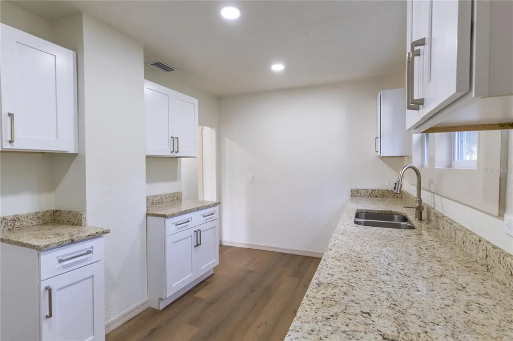 14022 4TH STREET Dade City, FL 33525