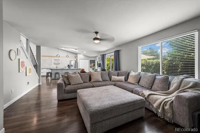 2431 Maplewood Circle Longmont, CO 80503
