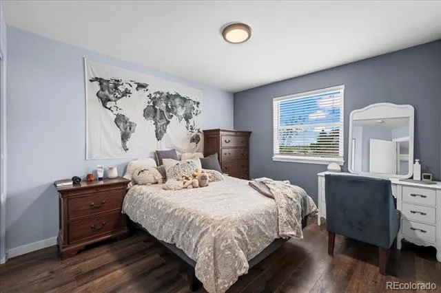 2431 Maplewood Circle Longmont, CO 80503