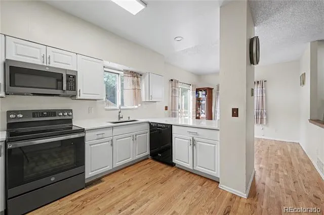 3843 W Temple Place Denver, CO 80236