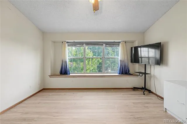 3843 W Temple Place Denver, CO 80236