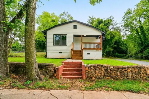 1409 Maple Avenue SW