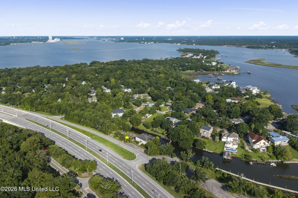 707 Bienville Boulevard Ocean Springs, MS 39564