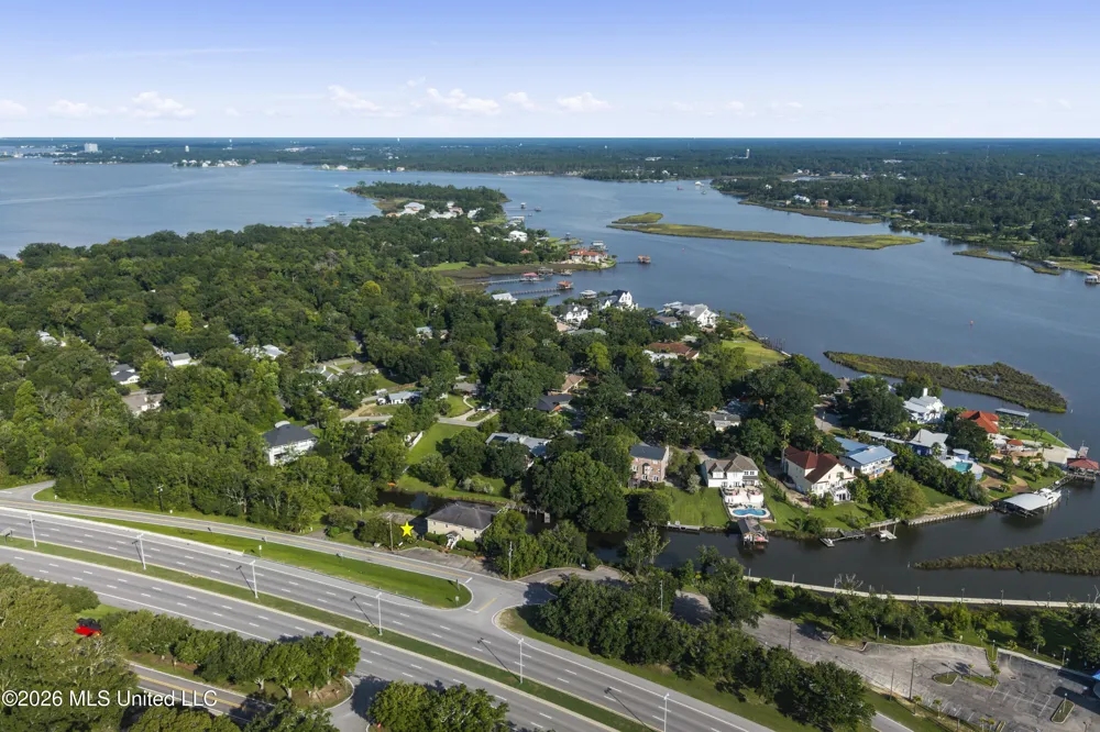 707 Bienville Boulevard Ocean Springs, MS 39564