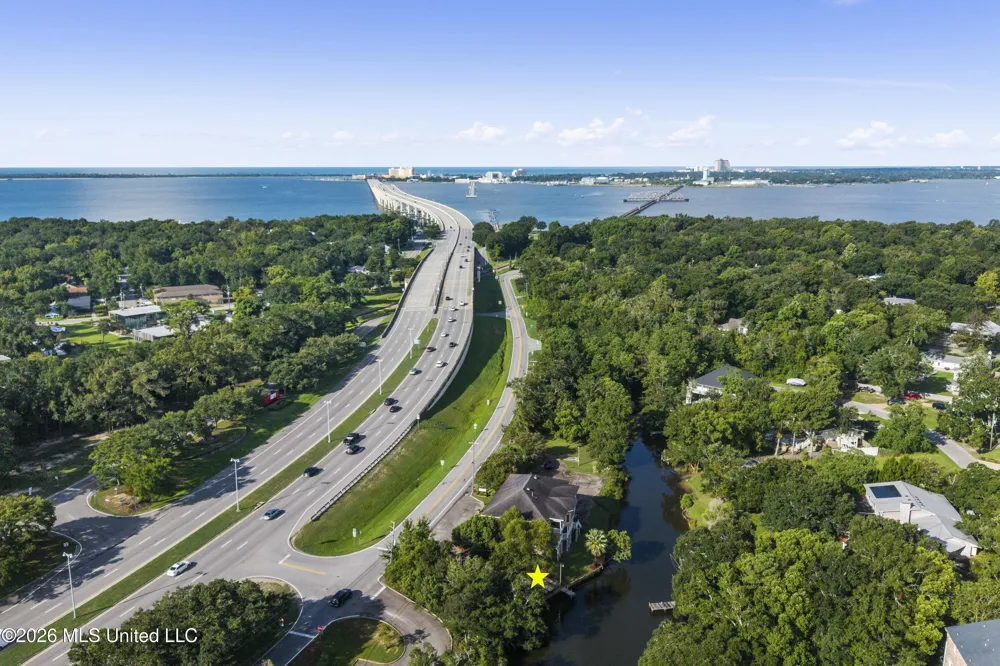 707 Bienville Boulevard Ocean Springs, MS 39564