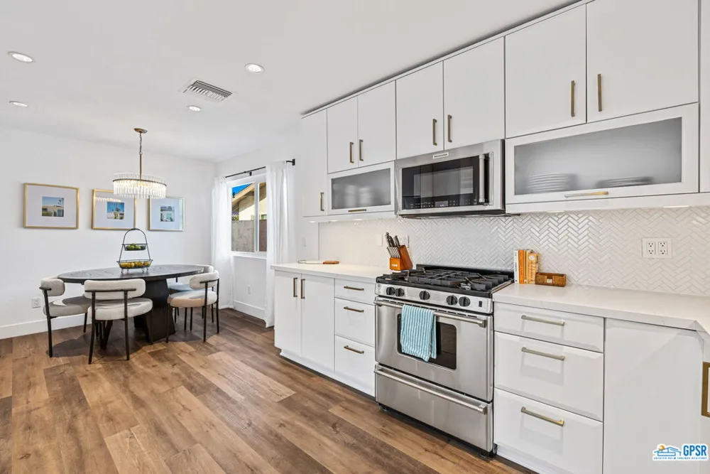 76706 New York Avenue Palm Desert, CA 92211