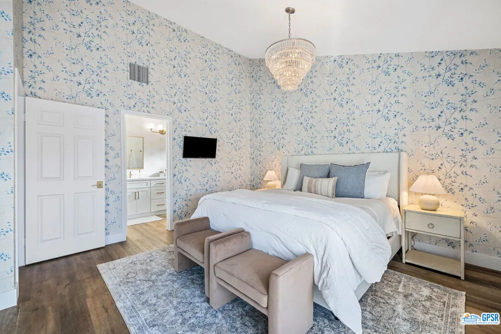 76706 New York Avenue Palm Desert, CA 92211