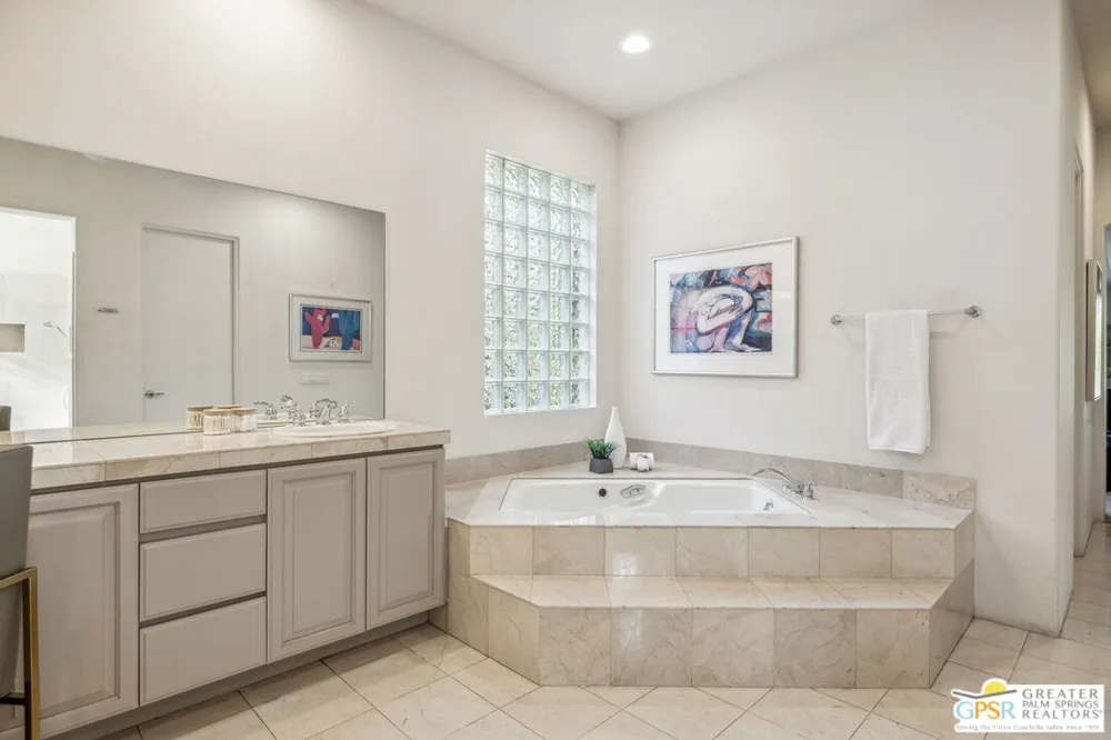 2 Varsity Circle Rancho Mirage, CA 92270