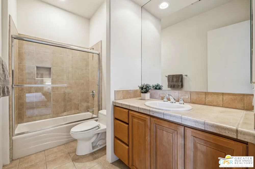 2 Varsity Circle Rancho Mirage, CA 92270