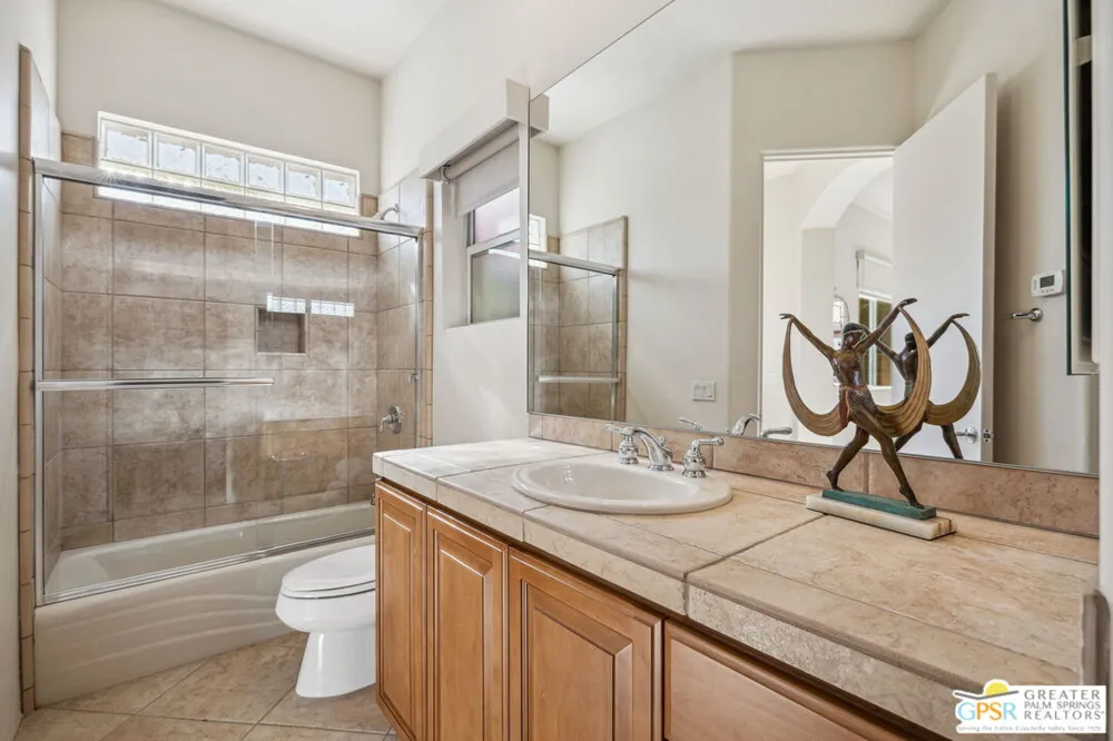 2 Varsity Circle Rancho Mirage, CA 92270
