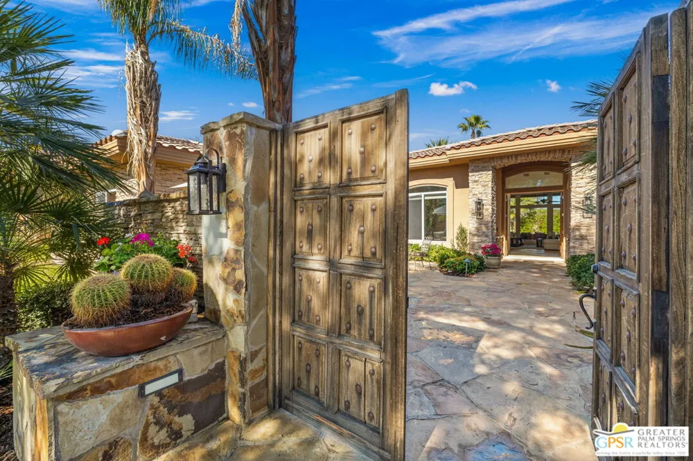 2 Varsity Circle Rancho Mirage, CA 92270