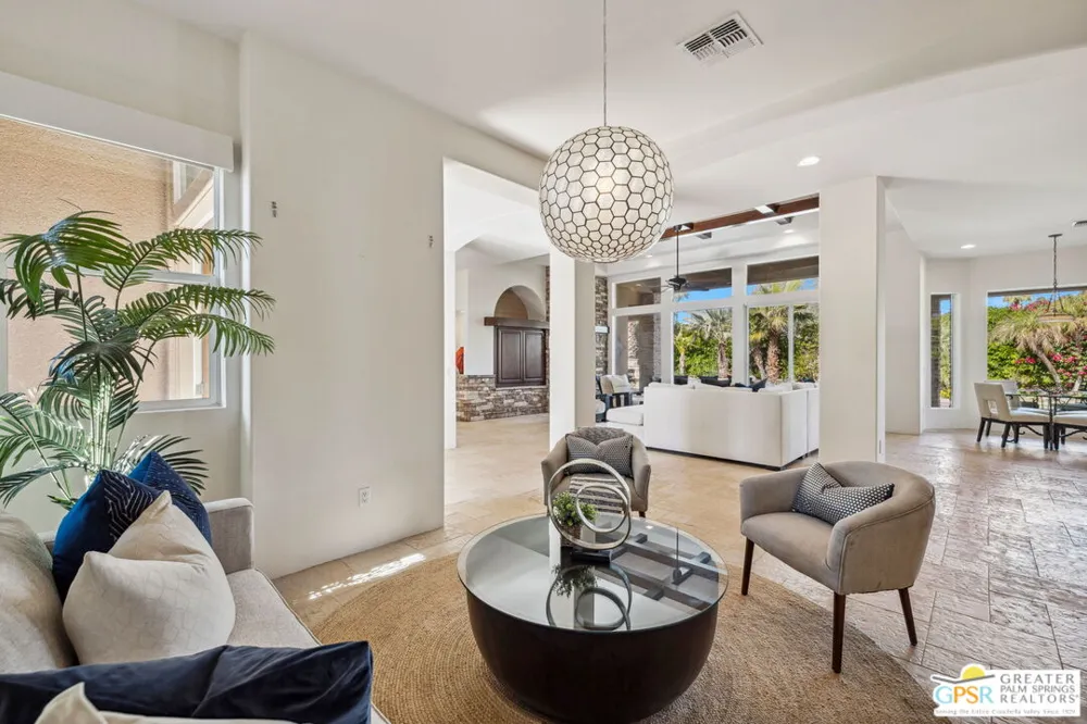 2 Varsity Circle Rancho Mirage, CA 92270